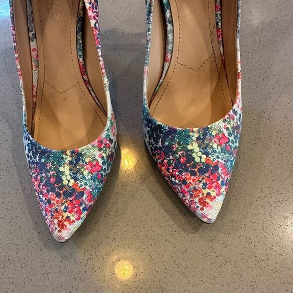 Charles David Pact Pump, Blossom Print Smooth Women's Size 8M - Picture 4 of 9